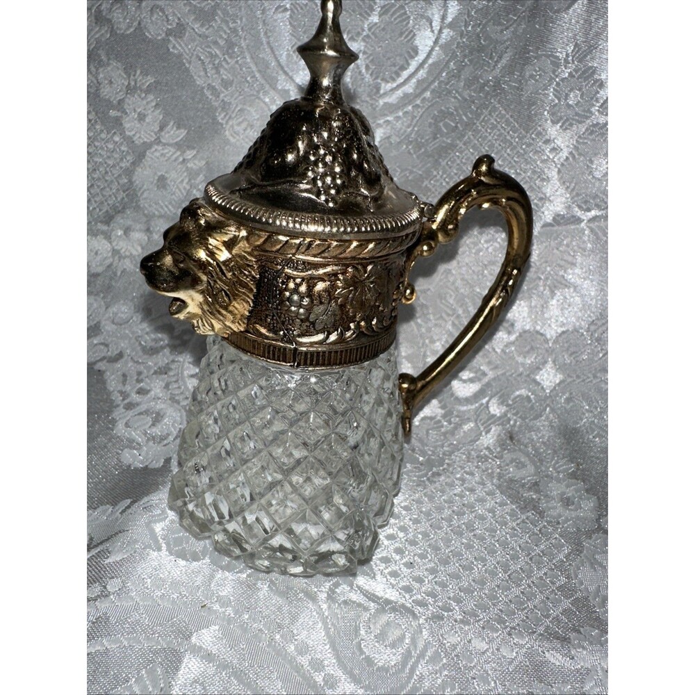 Vintage Raimond Glass Pourer
